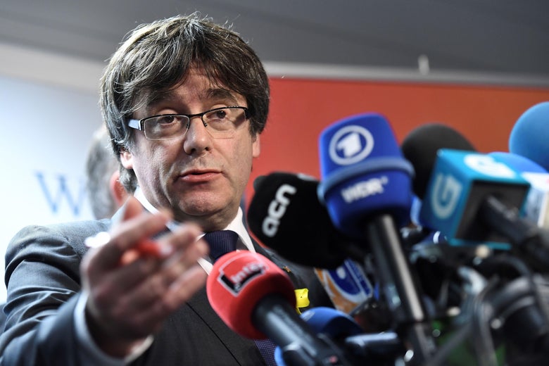 Axed Catalan president Carles Puigdemont gives a press conference on December 22, 2017 in Brussels, a day after the Catalonia's regional election.
Catalans flooded to the polls in a crucial election that could mark a turning point for their region, just two months after a failed secession bid triggered Spain's worst political crisis in decades. / AFP PHOTO / EMMANUEL DUNAND (Photo credit should read EMMANUEL DUNAND/AFP/Getty Images)